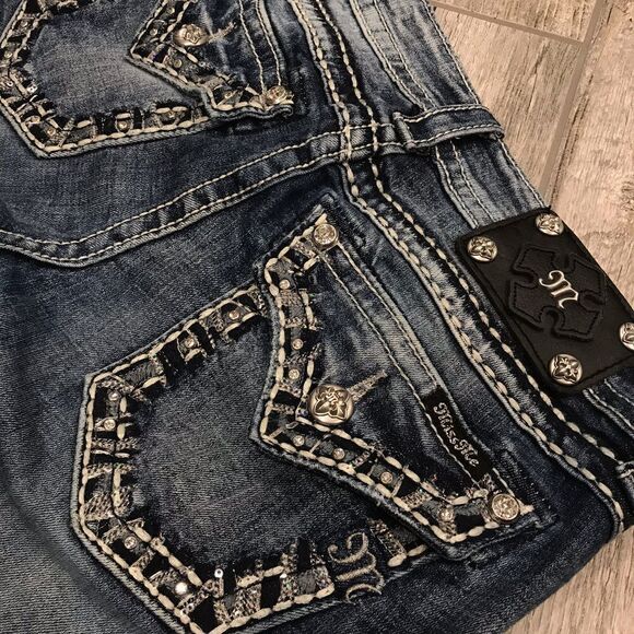 Miss Me capri jeans - Picture 1 of 8